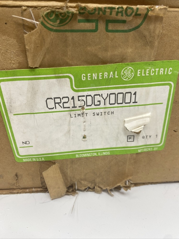 NEW CR215DGY0001 GENERAL ELECTRIC LIMIT SWITCH