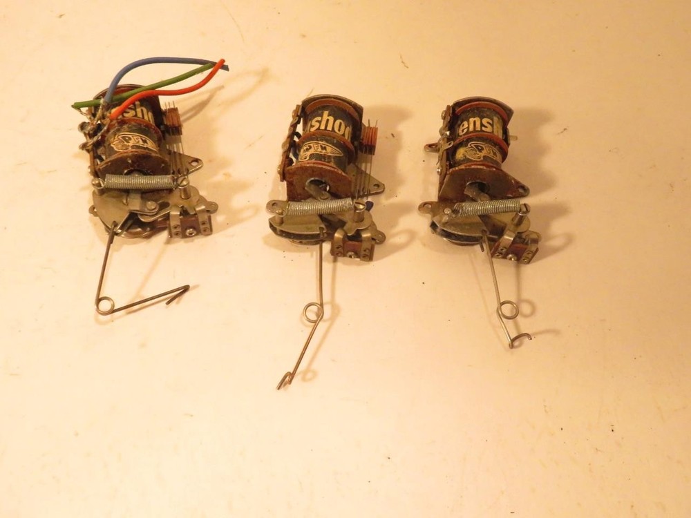 TENSHODO SWITCH MACHINES-  USED  - THREE PIECES- SR8