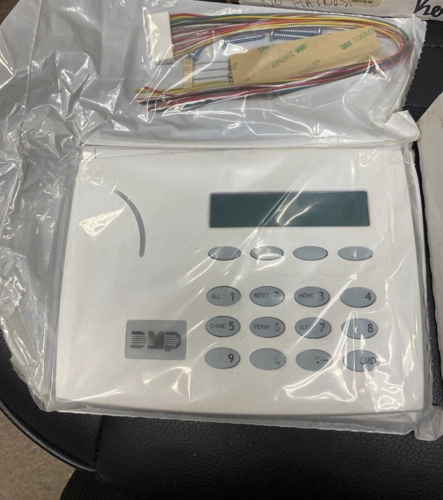 DMP 7070-W KEYPAD 4 ZONE WHITE