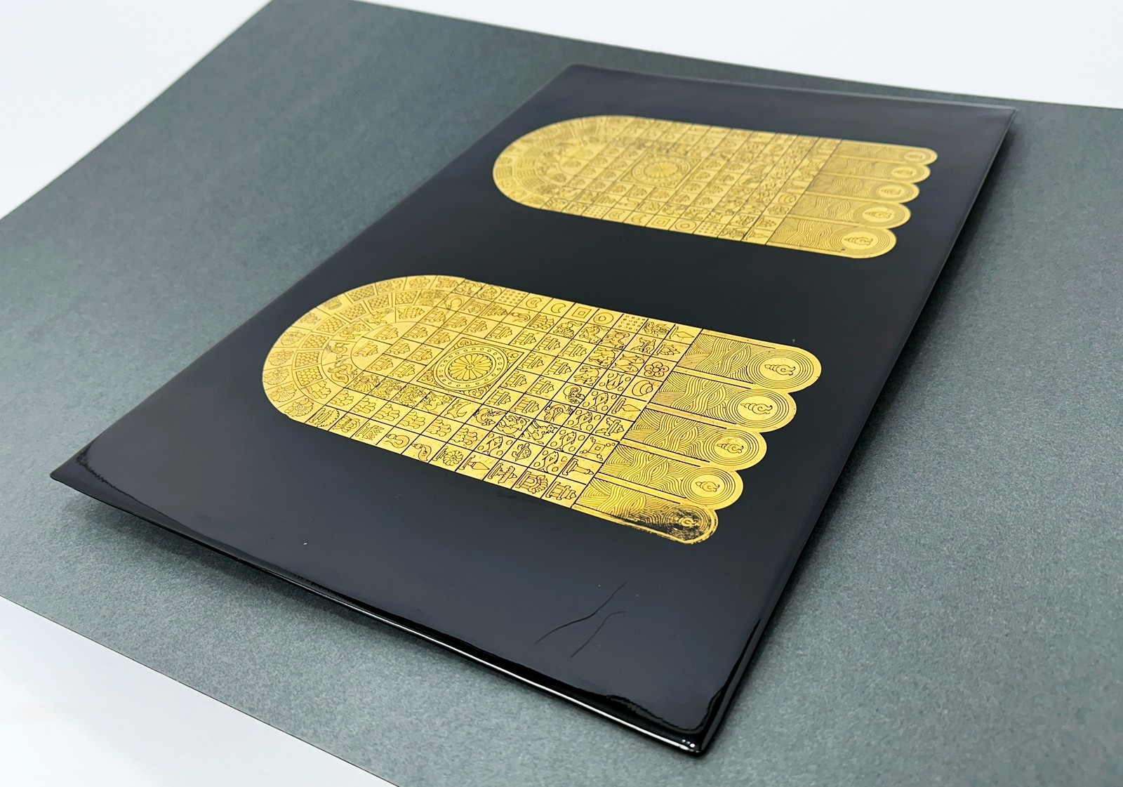 Large Burmese Gold Leaf Buddha Footprint Lacquer Panel Altar Art Zen Decor 18"