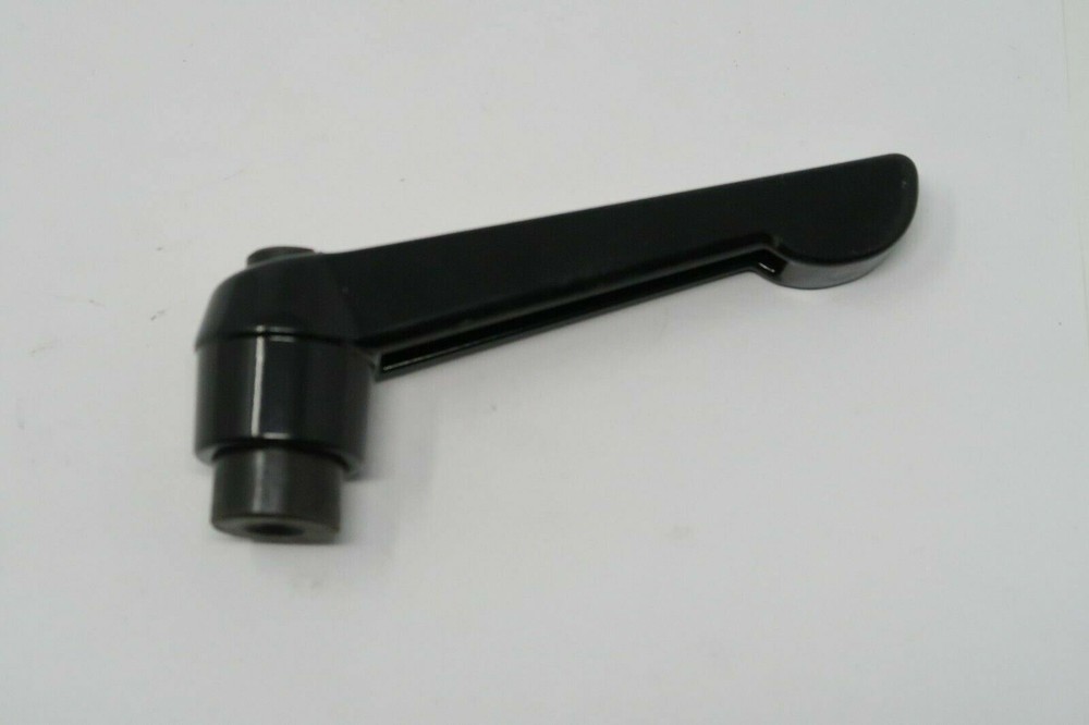 3 pcs MONROE ENGINEERING MA-39043, #4 x 10mm, Female Insert, Adjustable Handles
