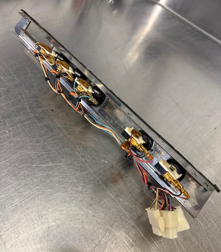 CDS Universal Button Panel – Slot Machine Control Assembly (Untested)