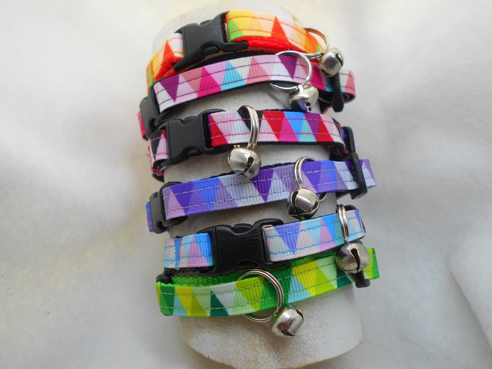 3/8" width Adj Safety Collar w/ Bell - Triangles