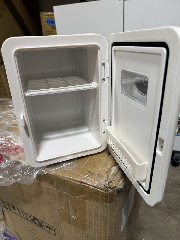 6 Can Portable 4L White Car Mini Fridge