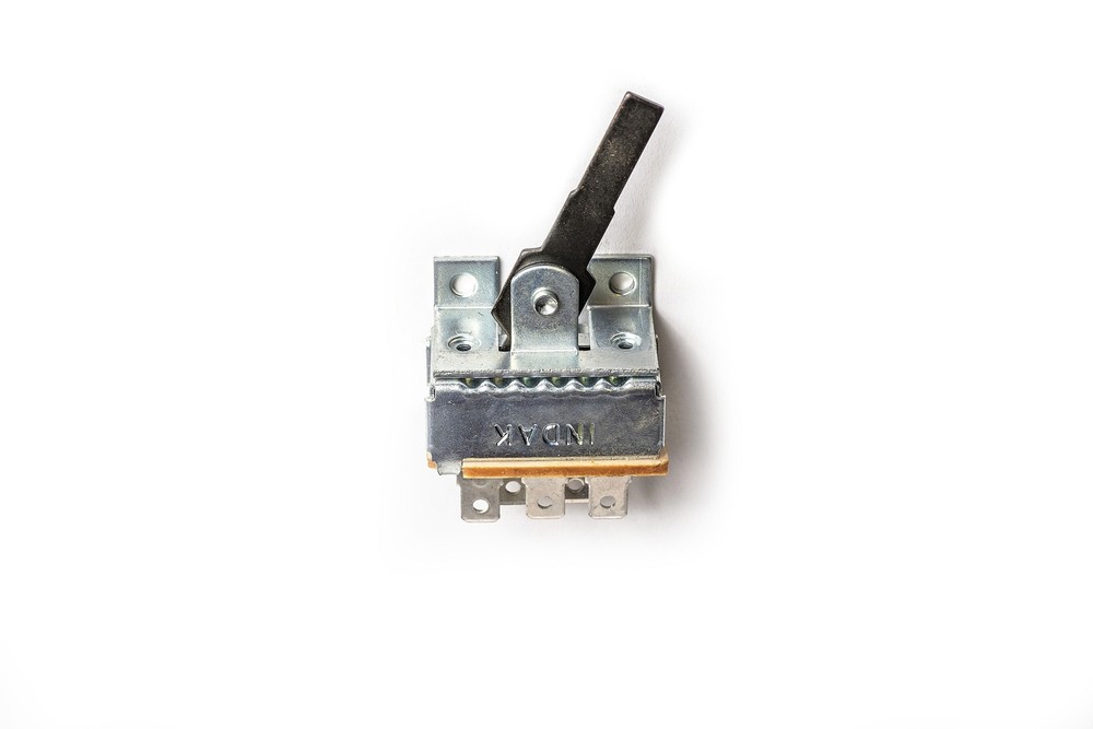 Indak 3 Speed Straight Lever Blower Switch 71R0450
