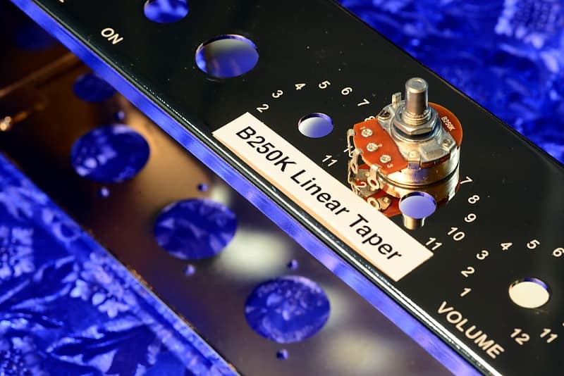 250K Solid Shaft Linear Taper Potentiometer For Amplifiers Effects Radios #B250K