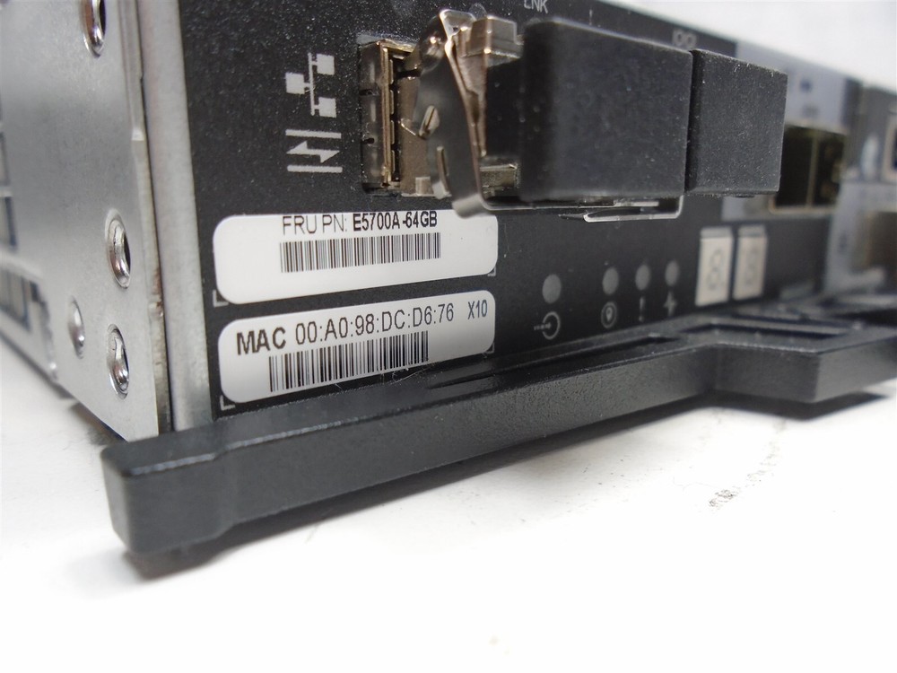 NetApp 111-03806 E5700A-64GB For E5700 With HIC 25GBE ISCSI Controller +BBU +SFP