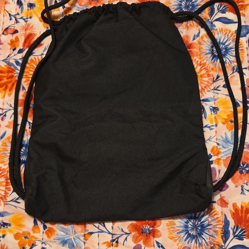 adidas Gray Black Drawstring Gym Bag Polyester Zip Pocket Adjustable Strap