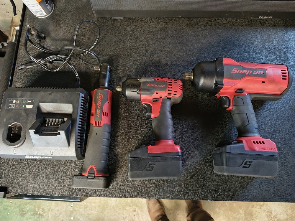 Snapon Impacts And Batteries