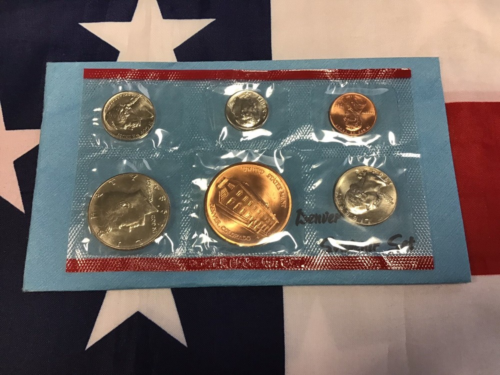 1984-D Official US Mint Souvenir Set with Envelope.