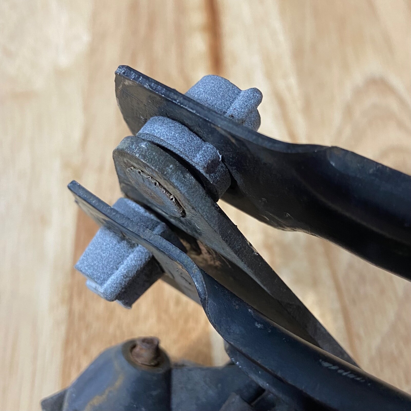 Fits Jeep Cherokee XJ 84-01 Front Windshield Wiper Linkage Bushings USA MADE