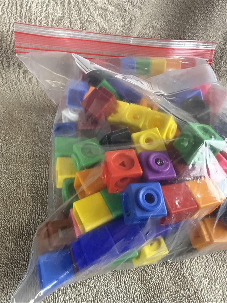 Learning Resources Mathlink Cubes Set 3/4 Gallon Bag Full 2 Different Types