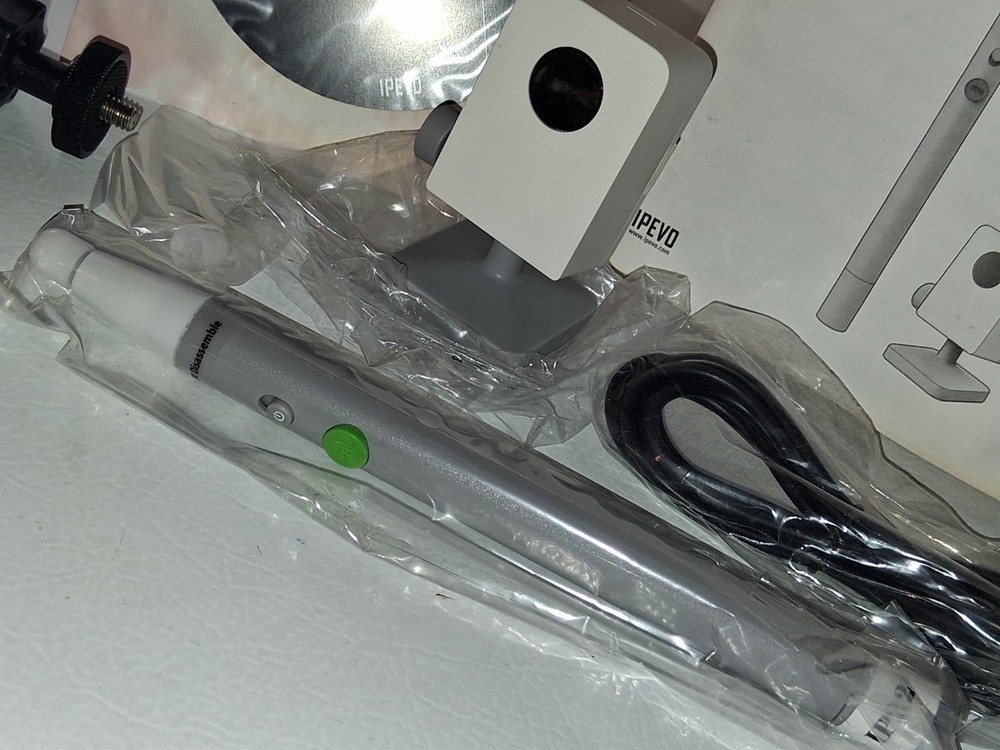 IPEVO INTERACTIVE WHITEBOARD SYSTEM DRAW-ANNOTATE, AND INTERACT, NEVER BEEN USED