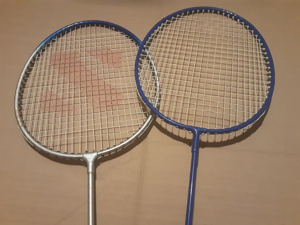 2 BADMINTON RACKETS IN GOOD CONDITION