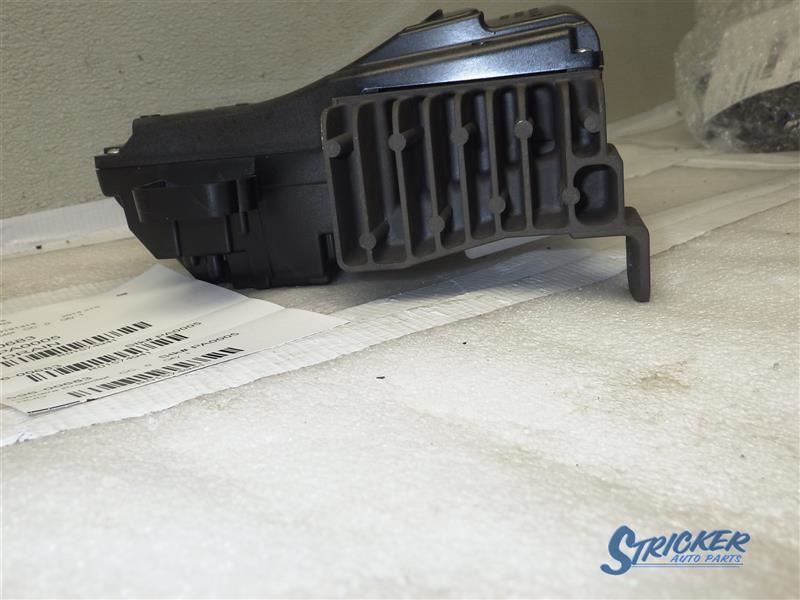 Camera/Projector Head-up Display Fits 13-19 XTS 1574941