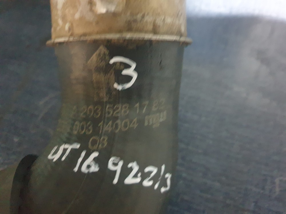 (TS) MERCEDES BENZ INTERCOOLER PIPE A2035281782