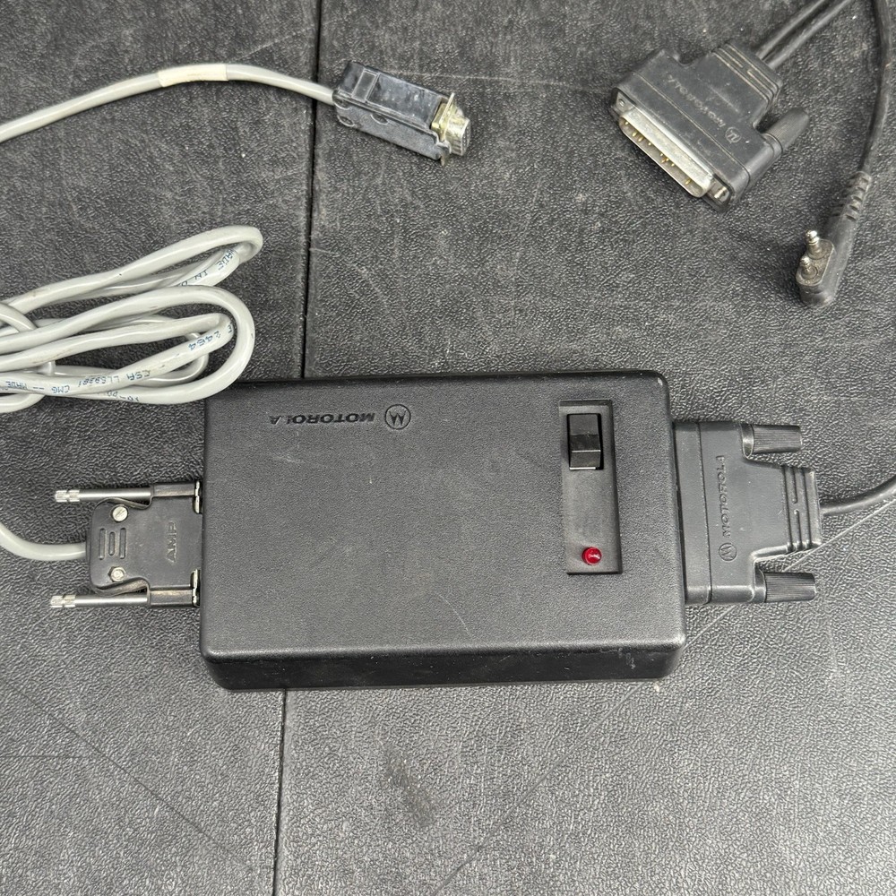 Motorola RLN4008E Programming Radio Interface Box w/ Cables