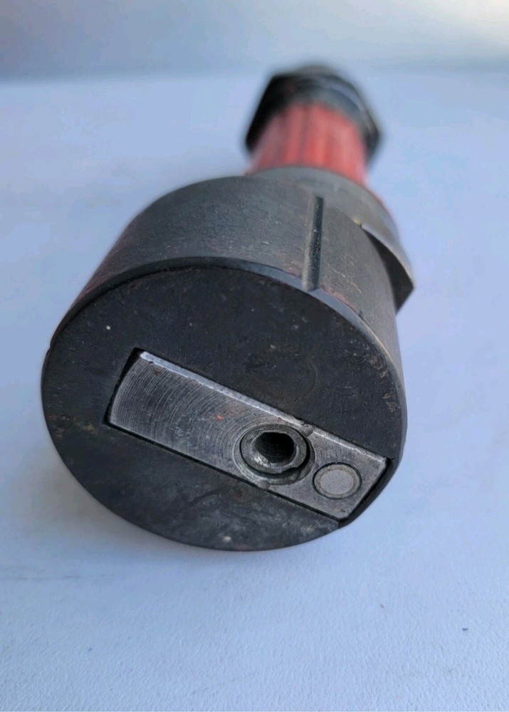 HILTI RAPID FASTENING TOOL DX100L.