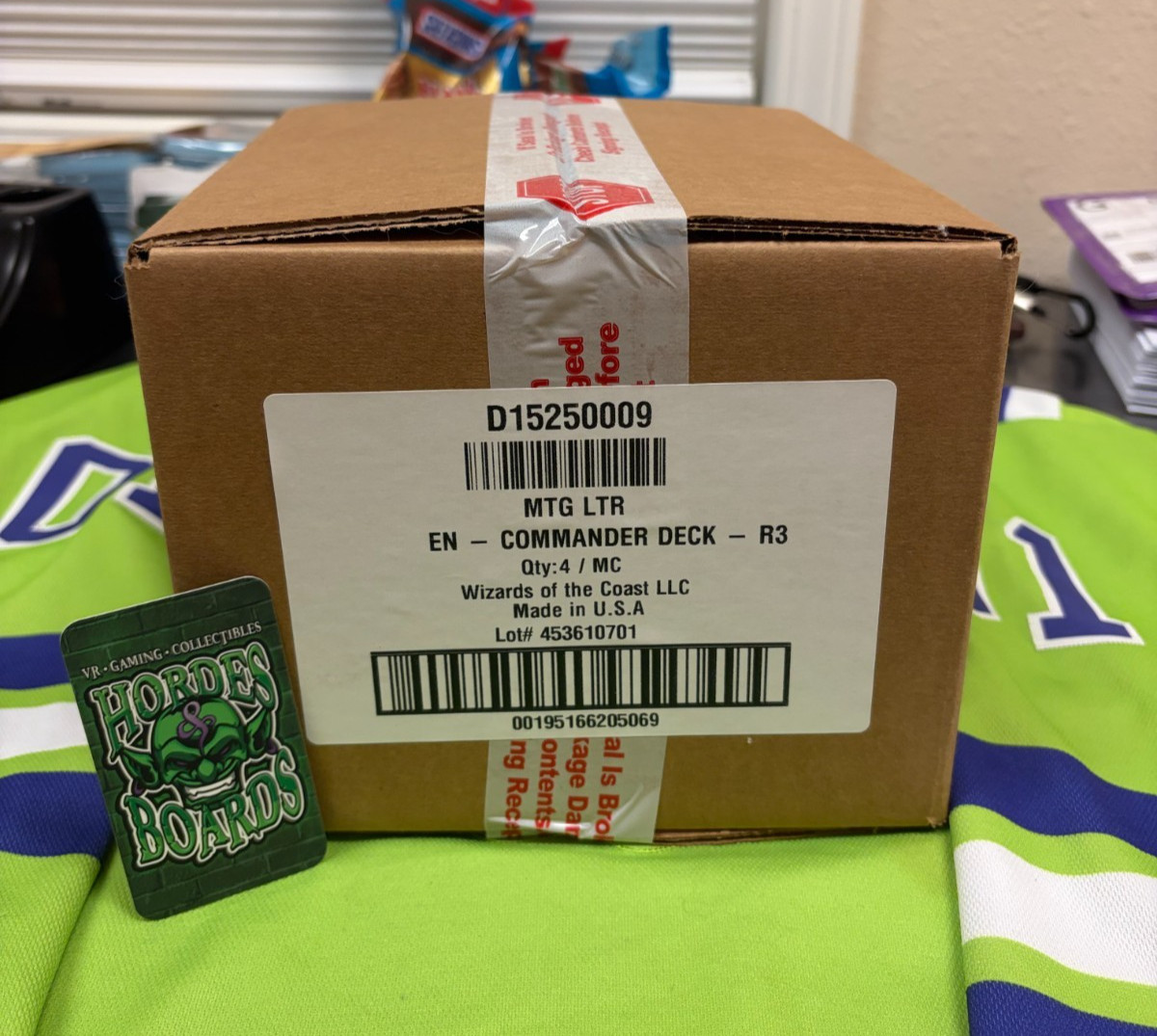 Magic the Gathering-Lord of the Rings Commander Deck Display- Set of 4 Decks