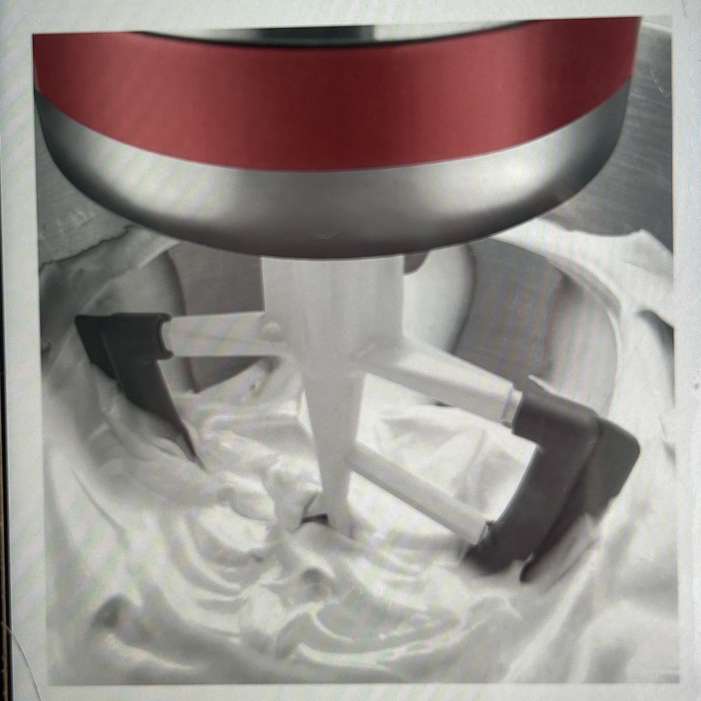 6 quart flex edge Attachment for KitchenAid with silicone scraper ￼