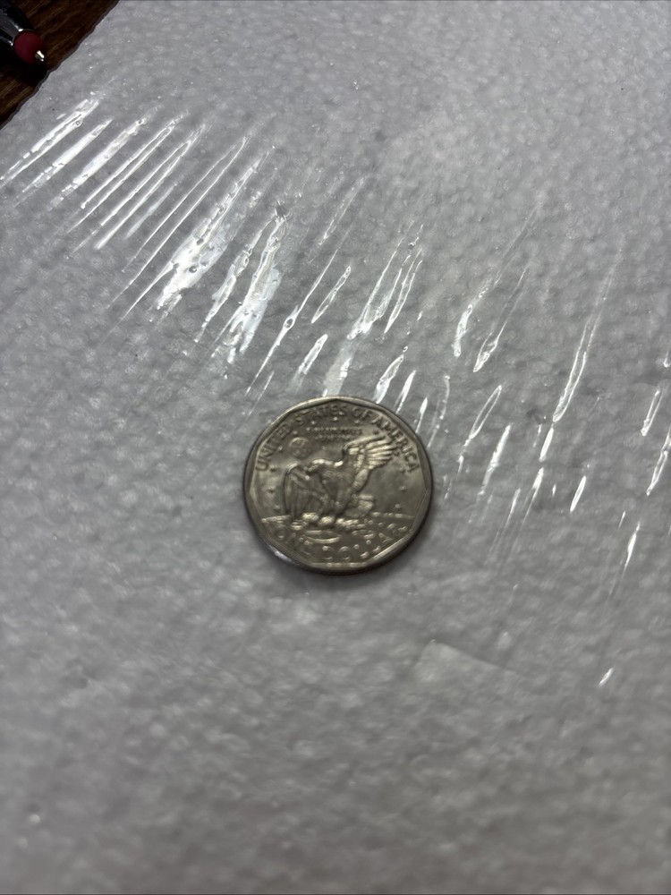1979 D Mint Mark Susan B Anthony Dollar Coin Circulated