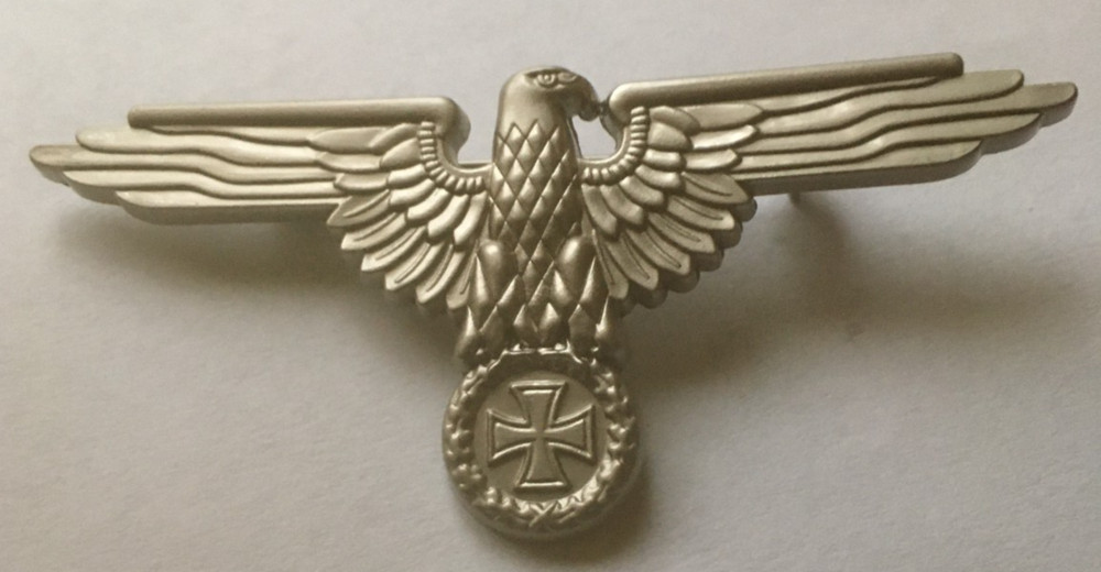 German  WW2  Eagle pin badge