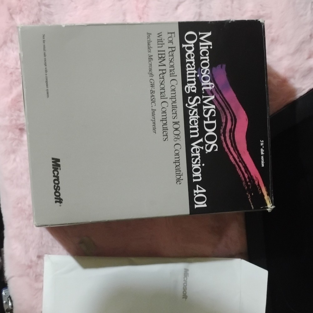 Microsoft MS-DOS Operating System Version 4.01 5.25 in Floppy Disc