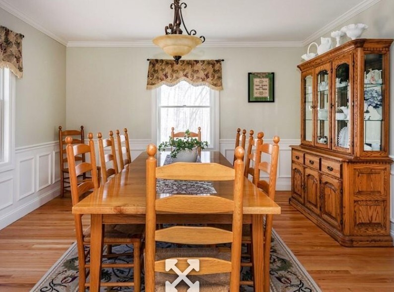 Oak Hutch