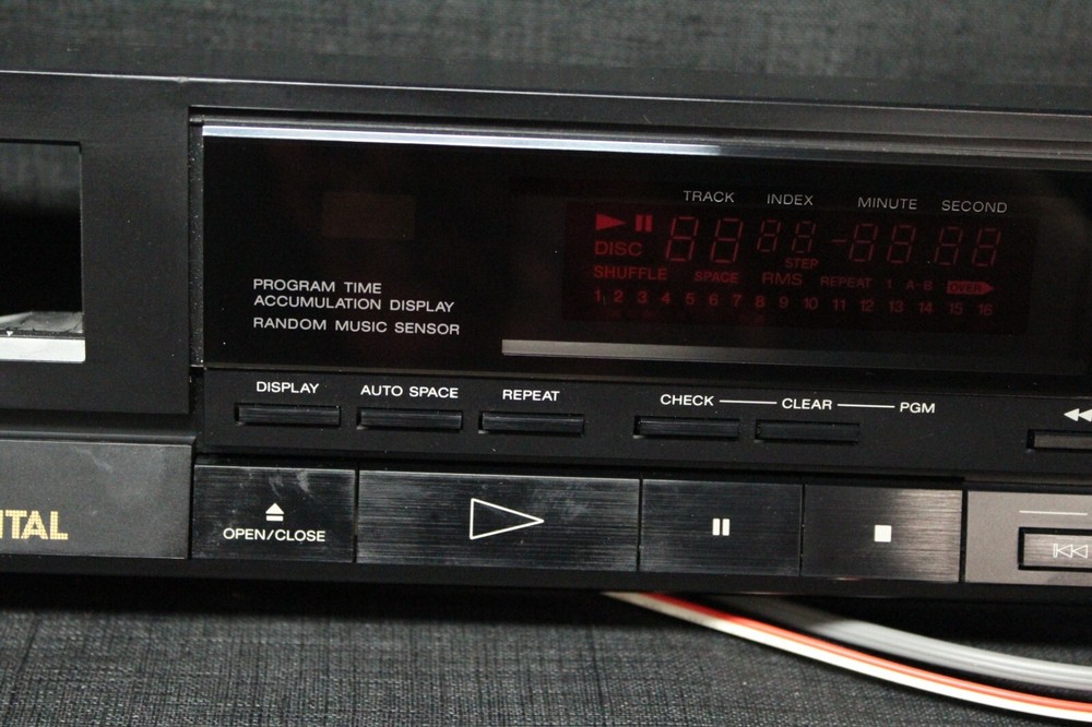 Authentic Sony CDP-350 CD player Front Panel Face plate screen w/ electronics