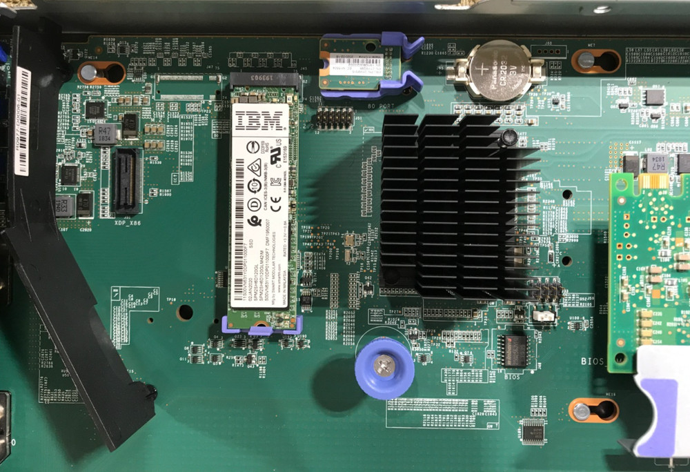 IBM Storwize V5100 SFF Controller 02YJ799 02PX552