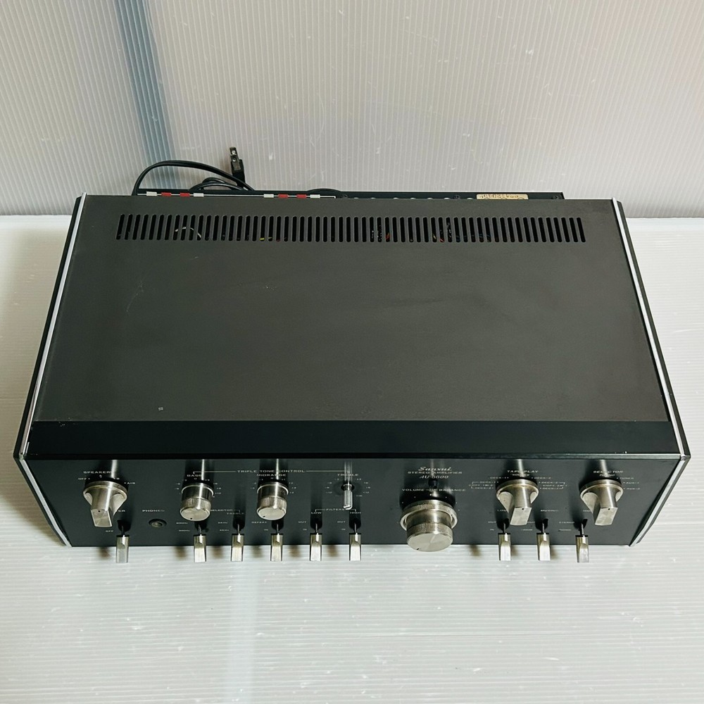 Sansui Model AU-6600 Stereo Receiver