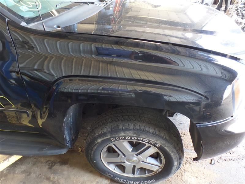 TRAILBLAZ 2006 Rocker Panel Moulding 9862184