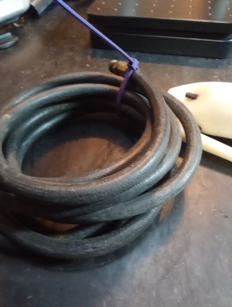 Utica Pneumatic Wire Cutter