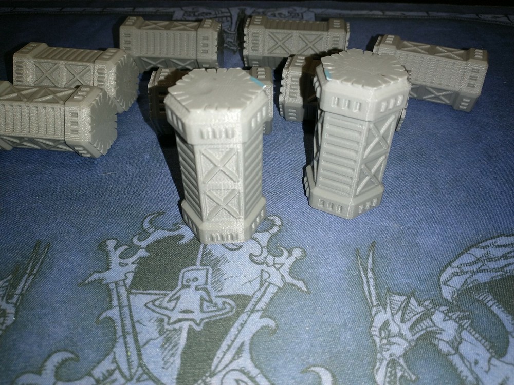Warhammer 40k Terrain Canisters 9 pieces Interlocking/Stackable New