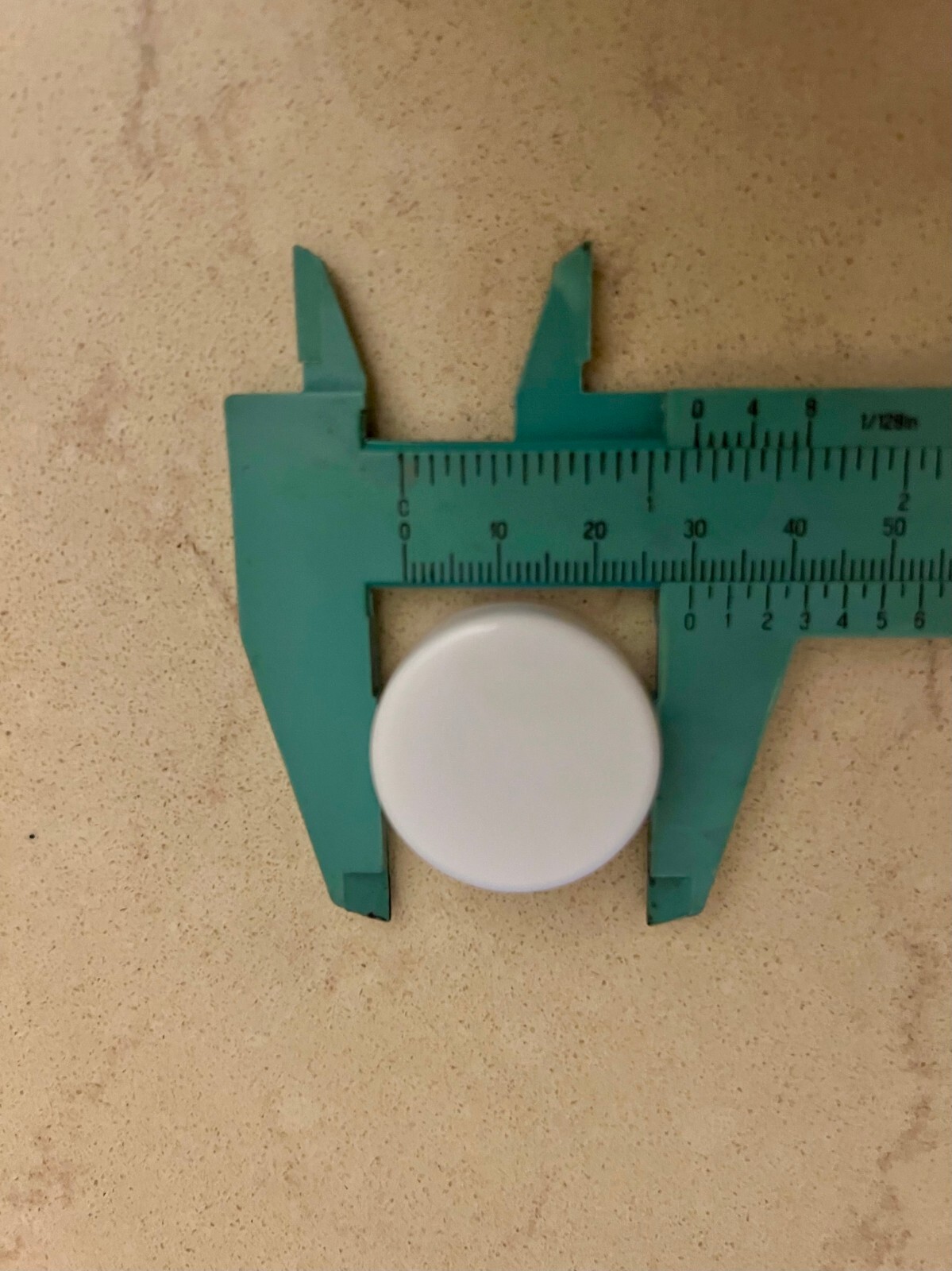 3g Clear Round Glass Jars (50pack) New With Inner Liners And White Lids 🌷🌷