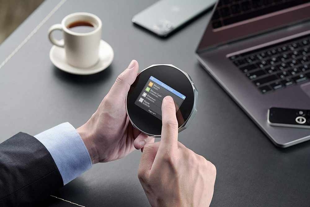 SecuX V20 Most Secure Crypto Hardware Wallet with Bluetooth