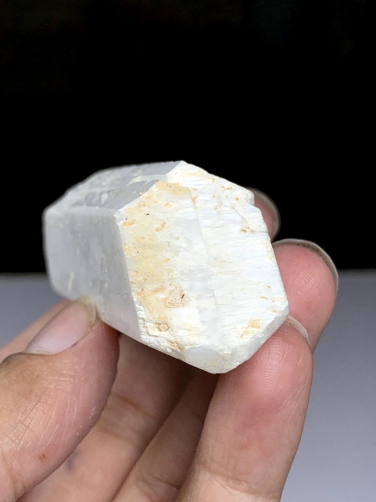 Albite Terminated Crystal Having Good Formation, Luster & Nice Termination
