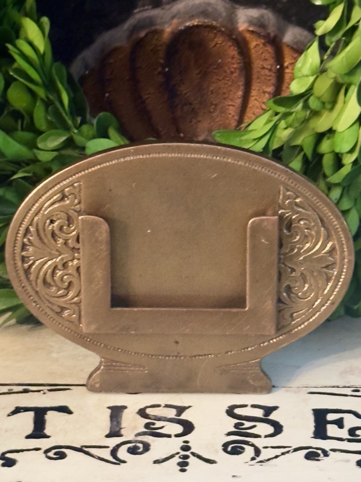 VTG Brass Plated Oval Shape Ornate Engraved Business Card Holder/Desk Accessory