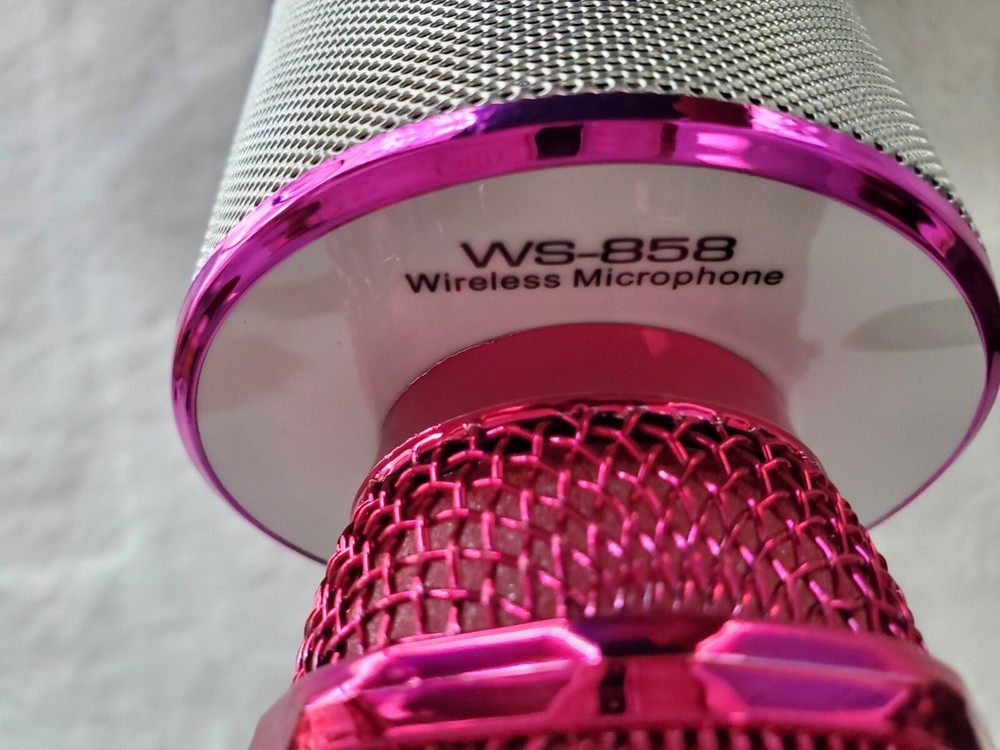 Pink Karaoke Microphone Wireless And Bluetooth With LED Lightning