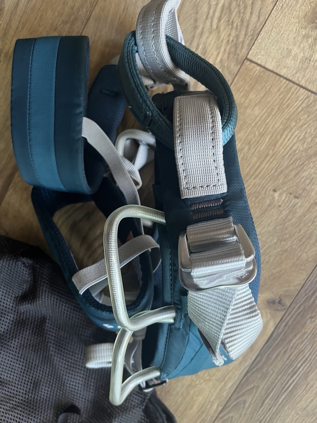 Black Diamond Women’s Primrose Climbing Harness – XS – 61cm-69cm(24-27in) Teal