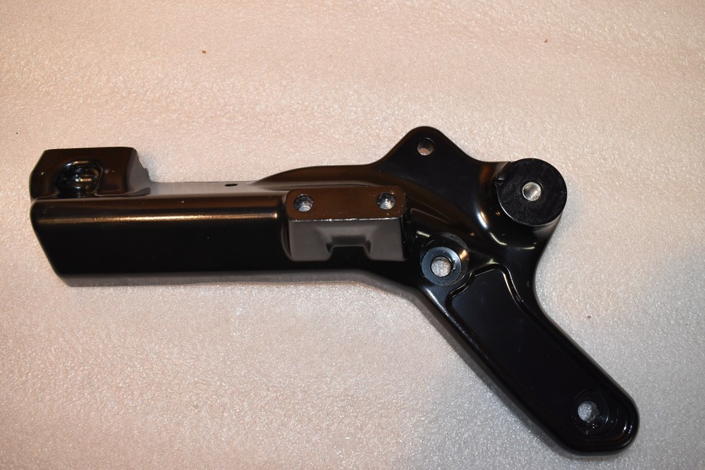 Harley Davidson Exhaust Bracket 65500108