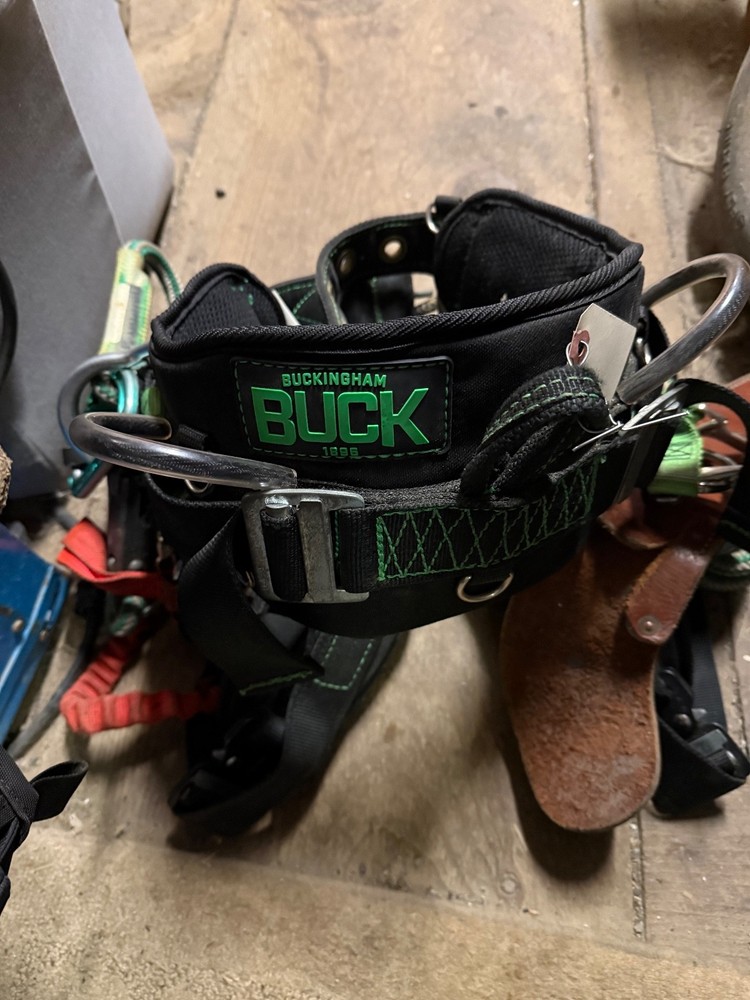Buckingham Climbing Gear Medium Saddle Leads 22" Spurs