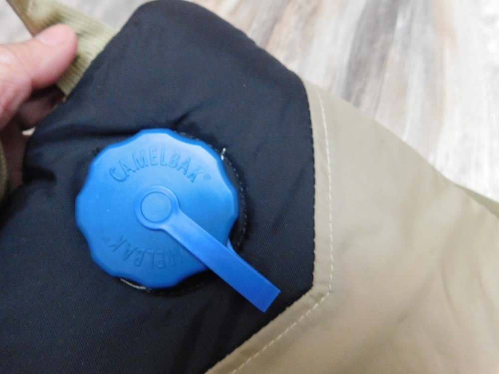 MILITARY CAMELBAK 3L 100 oz TAN HYDRATION SYSTEM