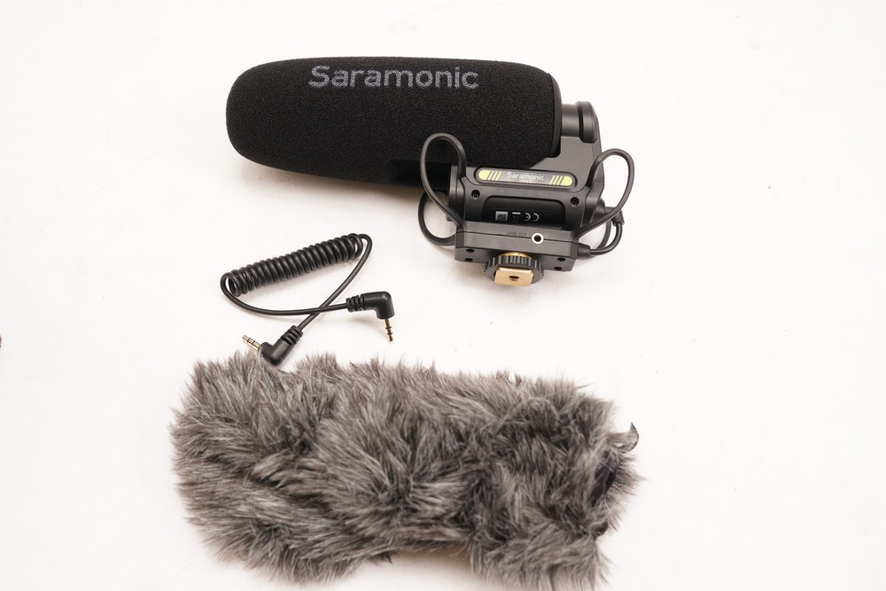 Saramonic VMIC5 Camera-Mount Shotgun Microphone
