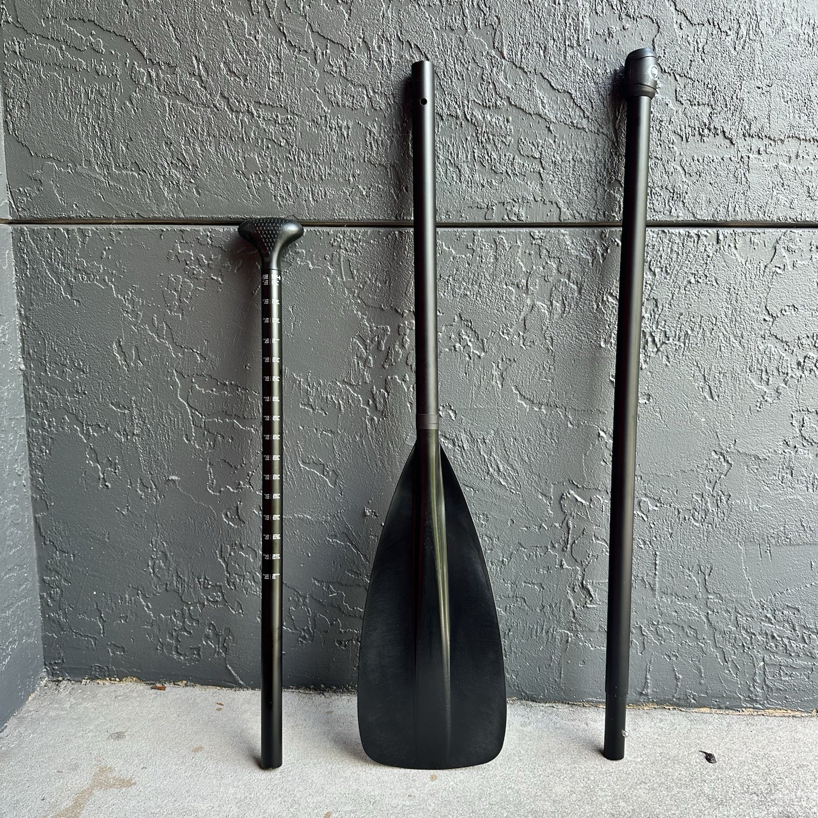 3-Piece Adjustable SUP Paddle –Lightweight, Floating Aluminum Shaft (Body Glove)