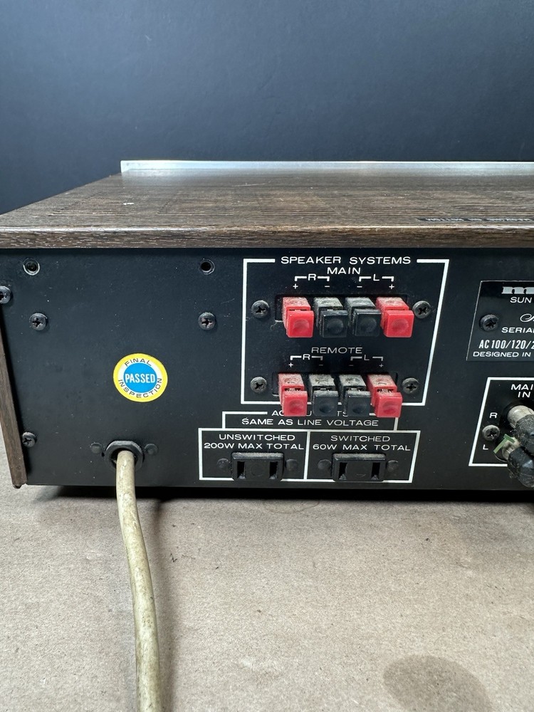 Marantz Model 1060 Stereo Amplifier Ships Fast!