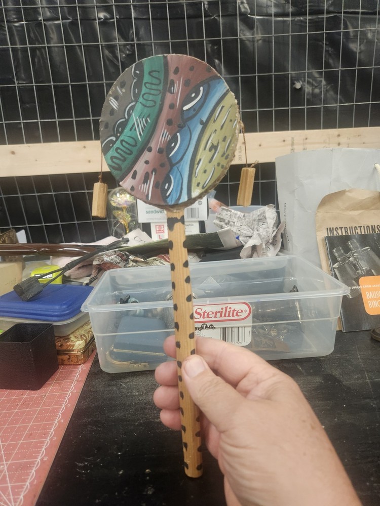 Hand spin African monkey drum