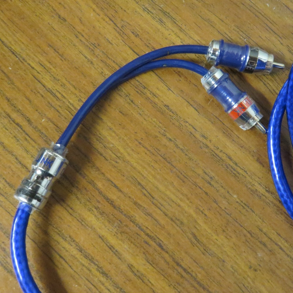 + Db Link Strandflex(tm) Blue Speaker Wire