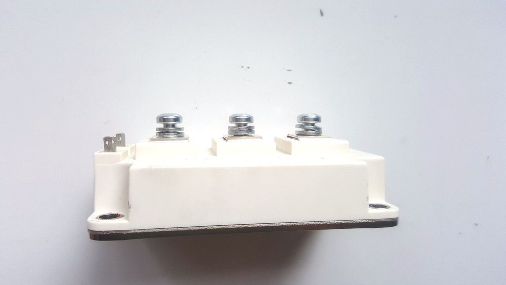 BSM100GB170DN2_E3256 IGBT MODULE BSM100GB170DN2_E3256