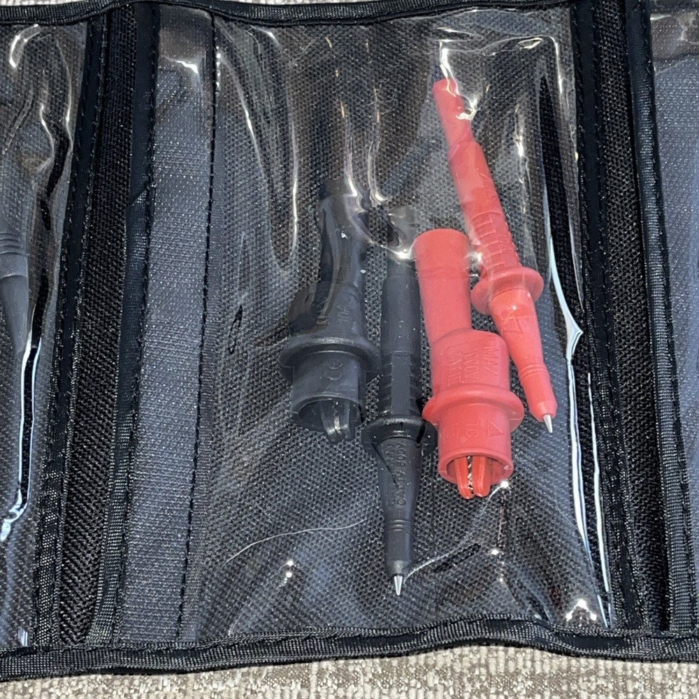 Extech Instruments TL809 Test Lead Kit Banana Plug Probes Mini-Hook Gently Used
